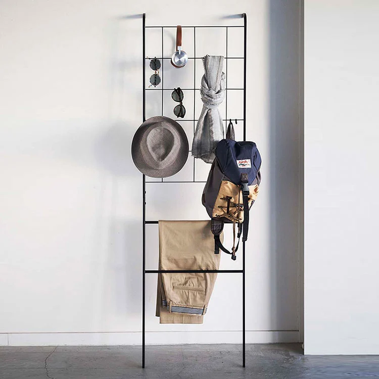 حامل مناشف الحمام المعدني